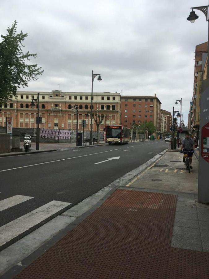 Centrico Apartament Al Lado De La Estacion D Tren Vivienda De Uso Turistico Logroño Eksteriør billede